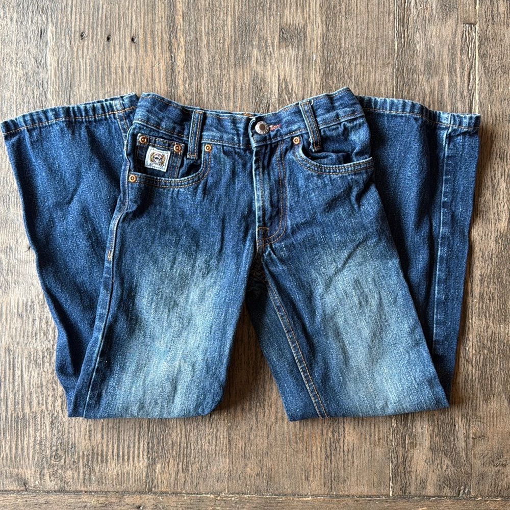 Cinch jeans-Boy’s 8S; MB12881002, medium/dark wash w/adjustable waist. EUC